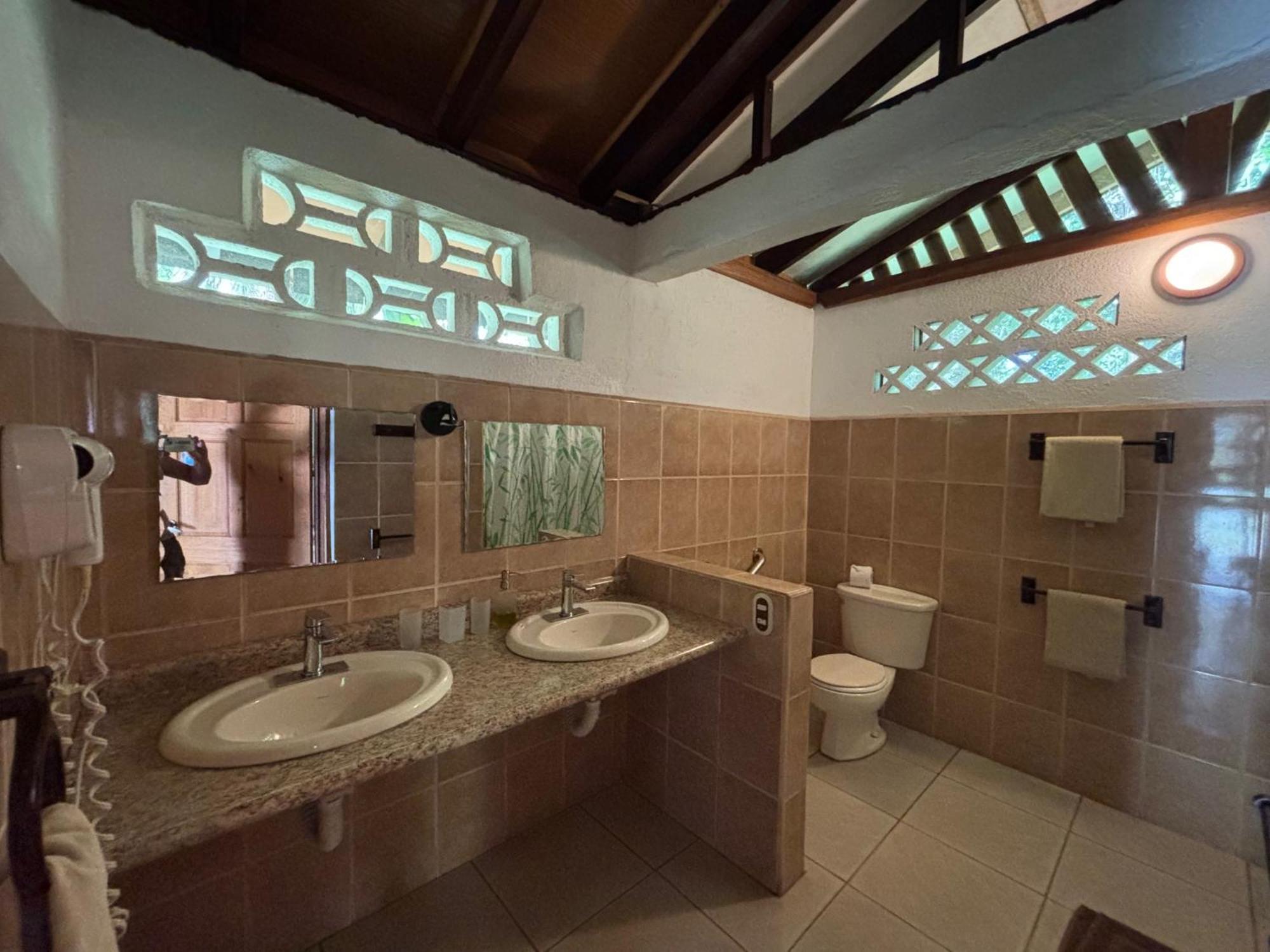 Hotel Suizo Loco Lodge & Resort Кауита Экстерьер фото
